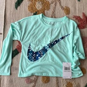 NWT Nike Girls Swoosh Long Sleeve Tee